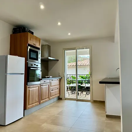 Mare E Machja Avec Piscine Et Vue