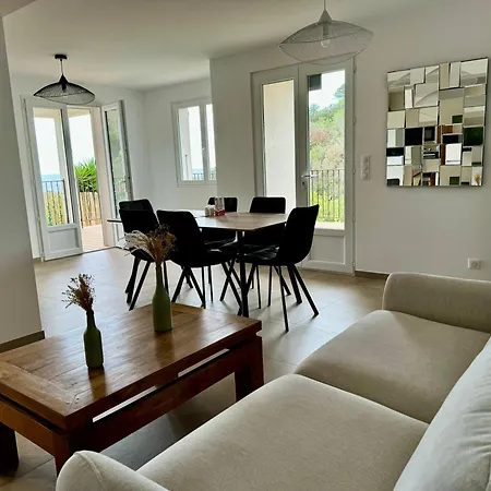 Mare E Machja Avec Piscine Et Vue *