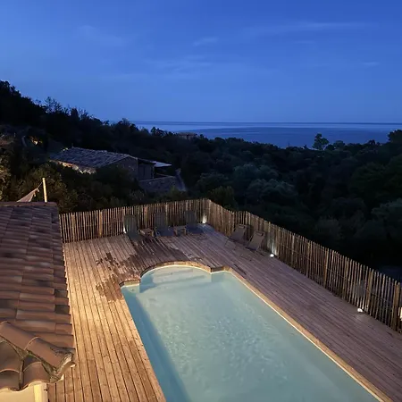 Mare E Machja Avec Piscine Et Vue